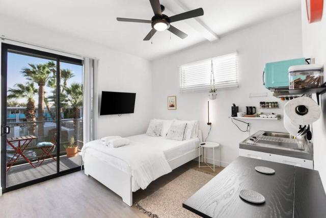 Scottsdale OT Classic BoHo Micro Studio