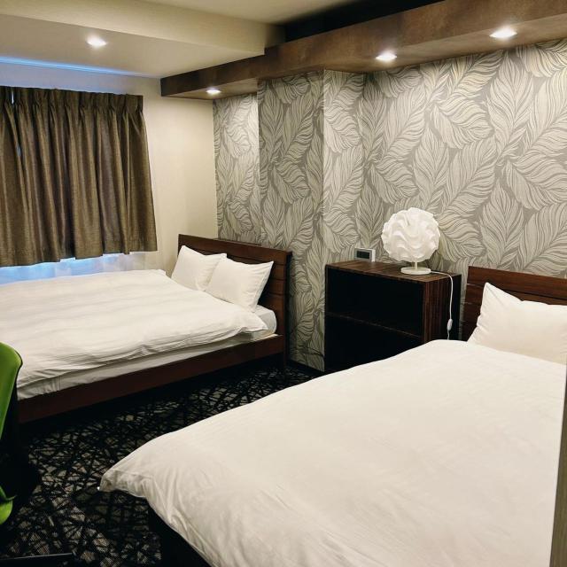AYA Hotel