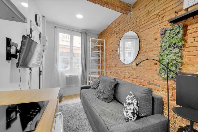 Getaway For 2 Beautiful Studio Near The Garonne