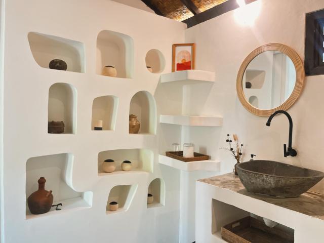 Adi's Bungalow