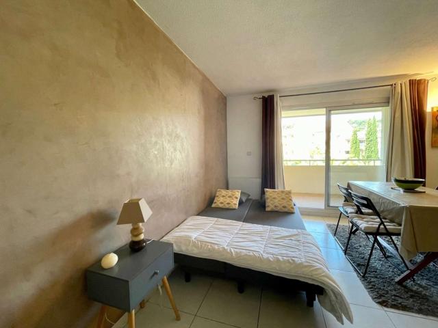 Appartement T2 avec piscine, 4 couchages - La Croix-Valmer - FR-1-226B-161