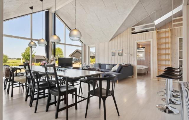 Awesome Home In Odder With Wifi