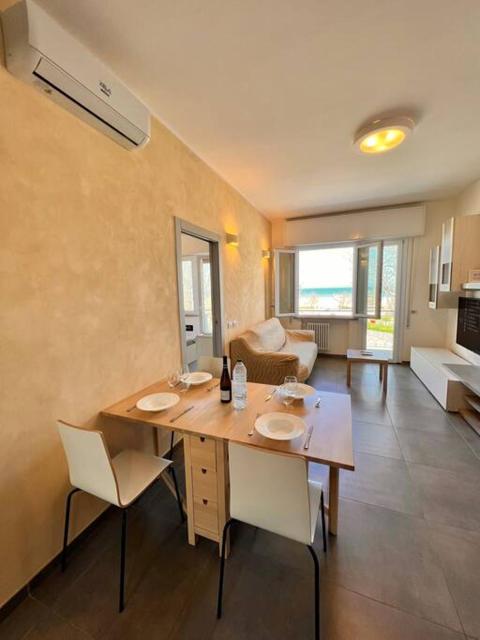 Suite Riminese with Beach Service