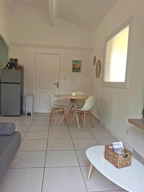 Charmant T2 avec extérieur au cœur du Vaucluse