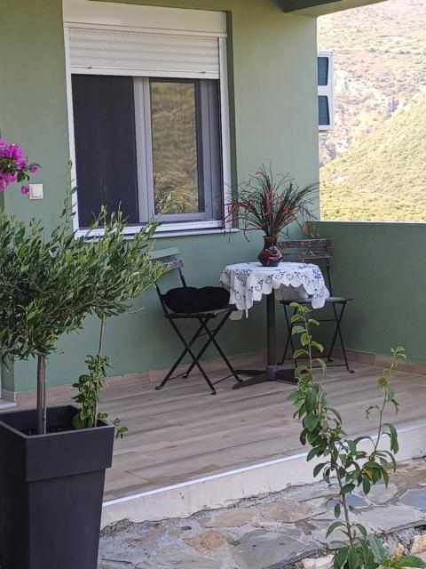 G.Tzanis Luxury Apartments