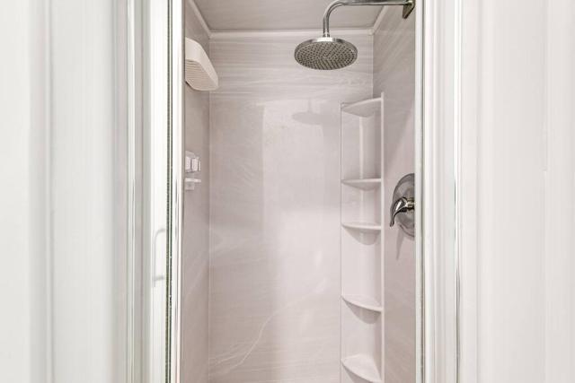 Beautiful Shenandoah One Bedroom Fast Internet Shen3