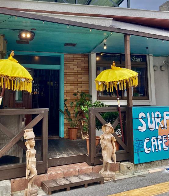 Surfer's Cafe& Hostel