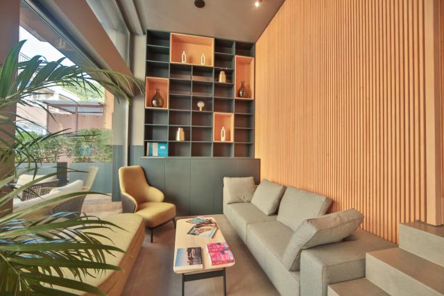 Boutique Hotel Shell