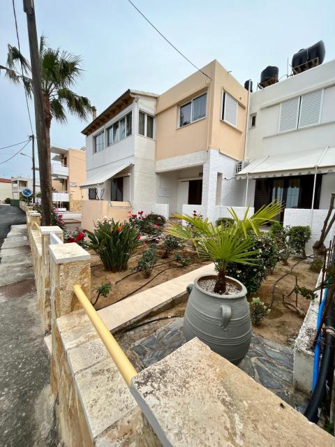 Kydonia apartments