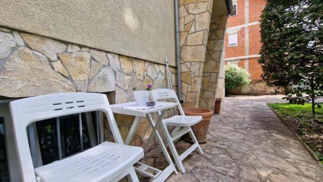 GretaNola studio in Zagreb, parking, self check-in