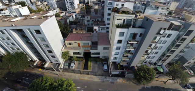 Habitación con baño propio para 2 personas como máximo