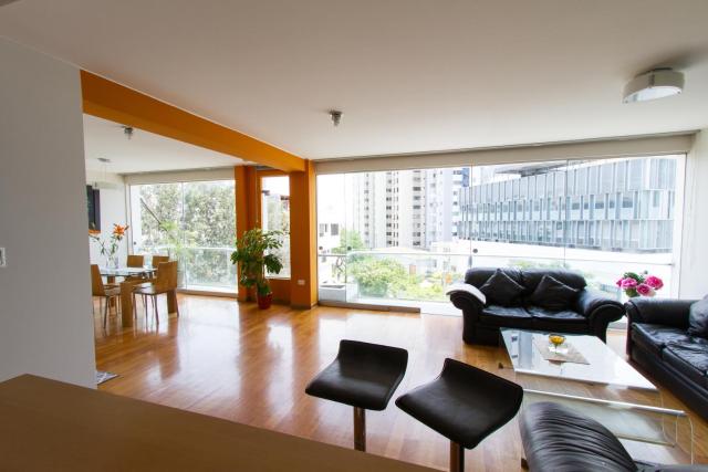 Sunrise Oceanfront Condo Miraflores