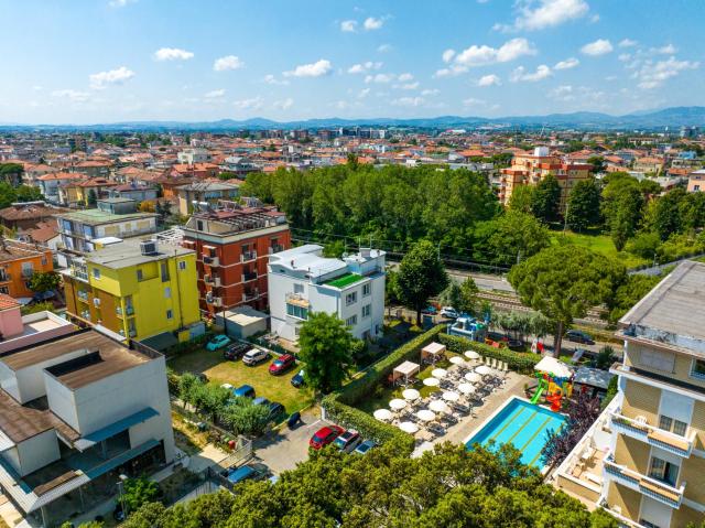 Lotus Hotel ALL INCLUSIVE & SPIAGGIA