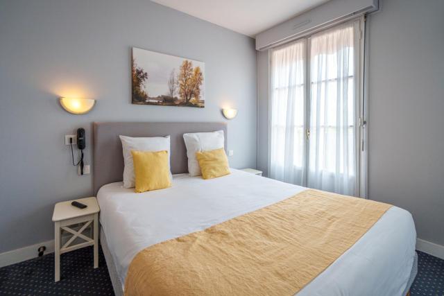 Hotel Val De Loire