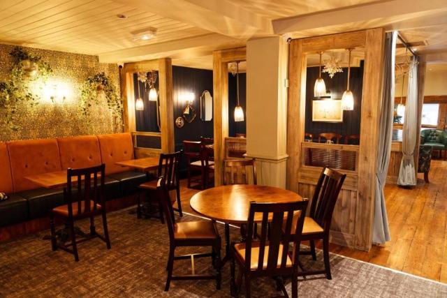 Three Horseshoes, Bubbenhall