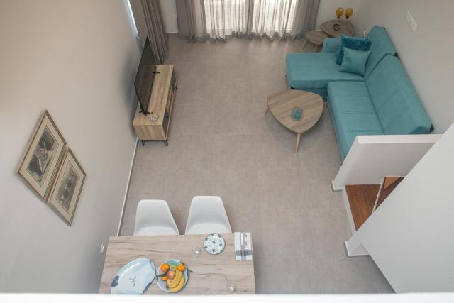 Lovely Studio by the Beach