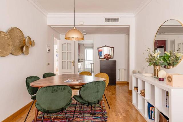 Beautiful flat with pool in the center-S-MARC