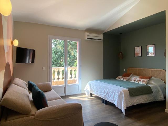 Hotel du Pont de l'Oso