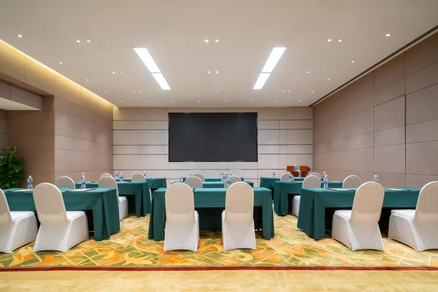 Holiday Inn Shanghai Hongqiao Central by IHG
