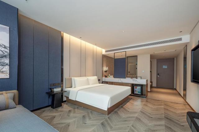Atour Hotel Tonglu City Center Hangzhou
