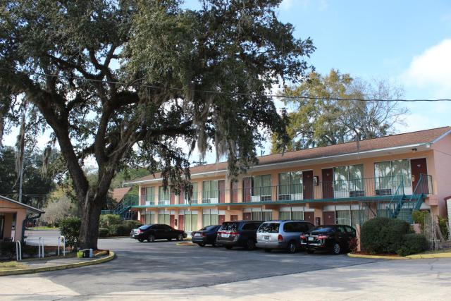 Travelers Inn Gainesville