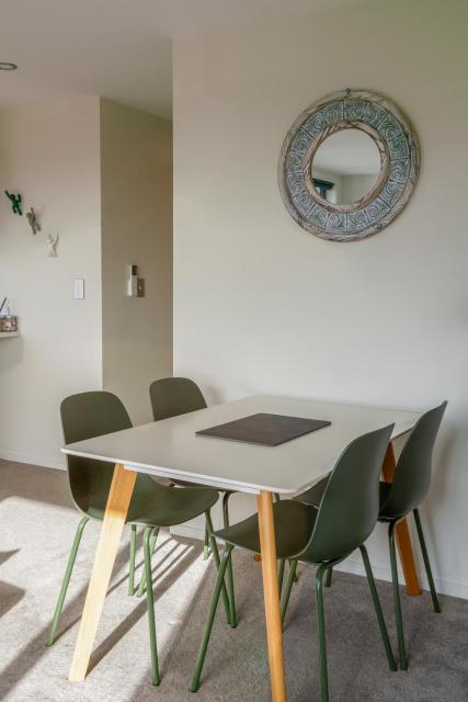 The Cozy Cocoon 1 Bed 1 Bath Apartment