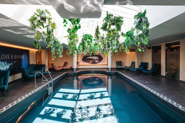 Wellness Aparthotel "Lechlife" incl Aussen und Innenpool - 400m zum LIFT