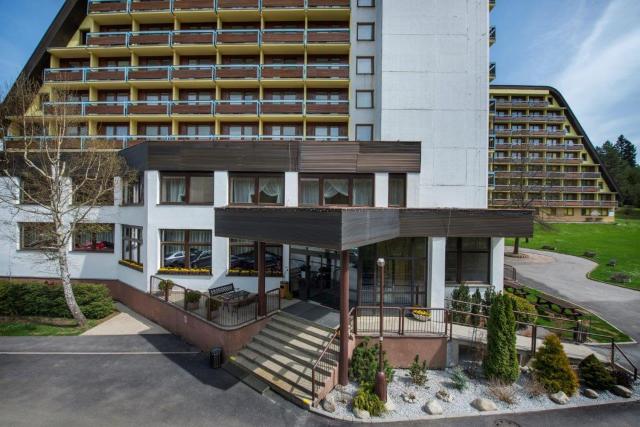 Hotel SOREA ĽUBOVŇA