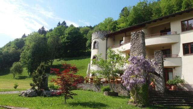 Country house hotel Zlata ribica
