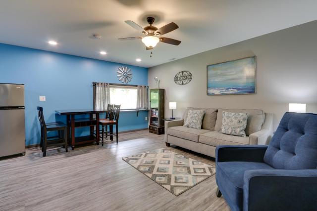 Zanesville Vacation Rental: 2 Mi to Downtown!
