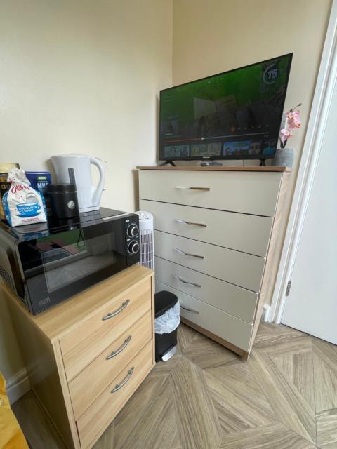 The Mitcham Hideaway
