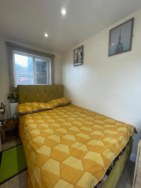 The Mitcham Hideaway