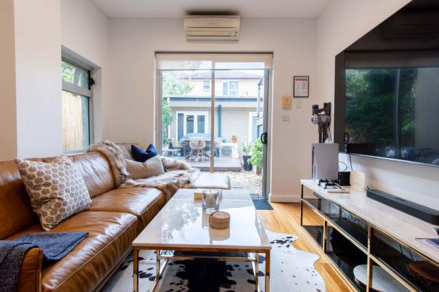 Eggies Nest - Sydney City Apartment