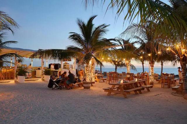 Studio Apartment Near the Beach