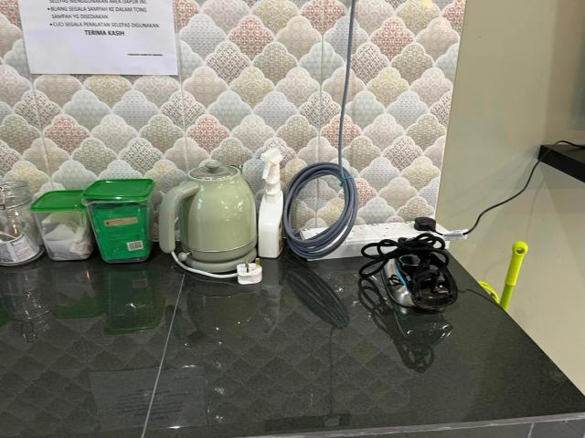 Rumah Armand Private Pool 5 bilik Pengkalan Balak Tg Bidara Masjid Tanah Melaka