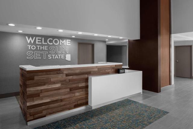 Hampton Inn Phoenix - Biltmore