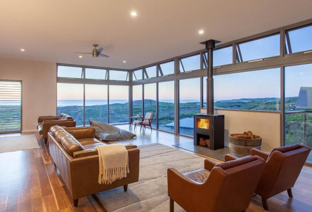 Whitehorses I Private Properties
