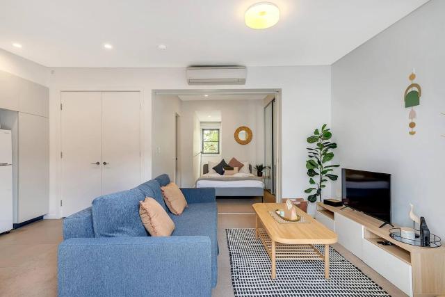 Centrally Located Pyrmont Paradise with Patio