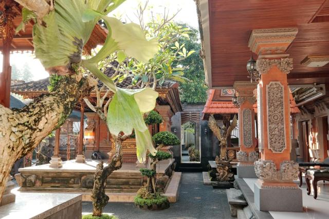 Sumantra Guest House