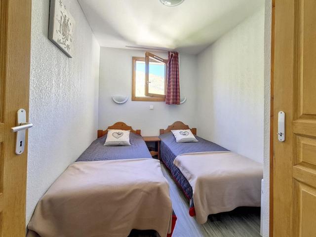 Appartement spacieux aux Menuires, 3 pièces, au pied des pistes - FR-1-344-1011