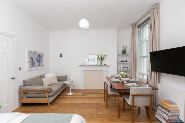 Light filled studio with view of Regents Park