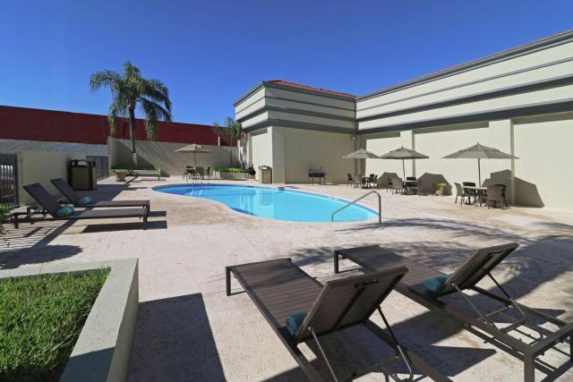 Hampton Inn Monterrey-Airport