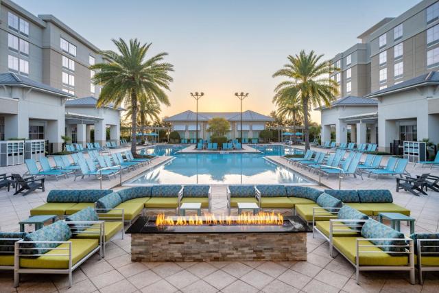 TownePlace Suites Orlando at FLAMINGO CROSSINGS Town Center, Western Entrance