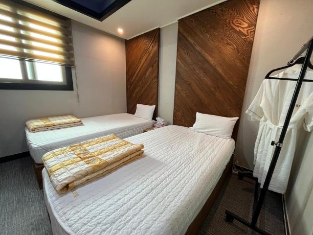 Maldives Hotel & Hostel