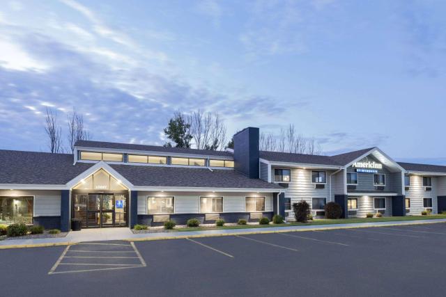 AmericInn by Wyndham Plover Stevens Point