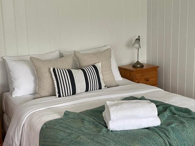 Sandpiper - charming beach villa