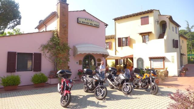 Motorrad-Hotel Toskana - bei Giorgio den besten Preis