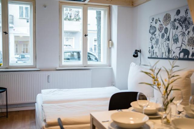 Cosy Box for 4 at Boxhagener Platz