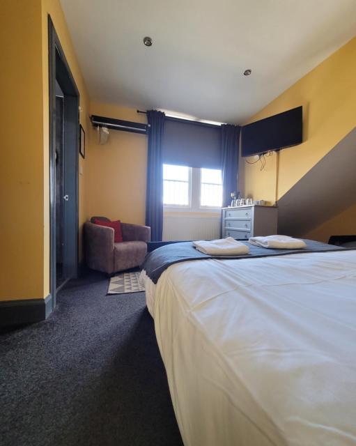 Stay - Gilmore Guesthouse