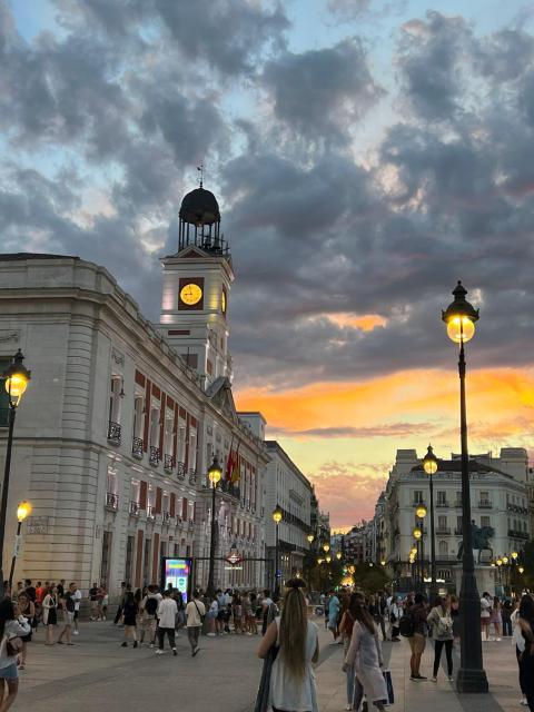 Apartamento en Sol, a pasos de Plaza Mayor y Gran Vía